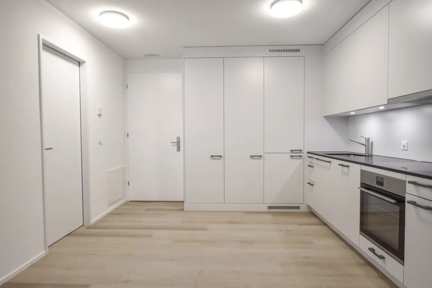 Appartamento 2.5 stanze su Uferweg Burgdorf - luminoso, moderno, vicino alla natura - Foto 2 di 6