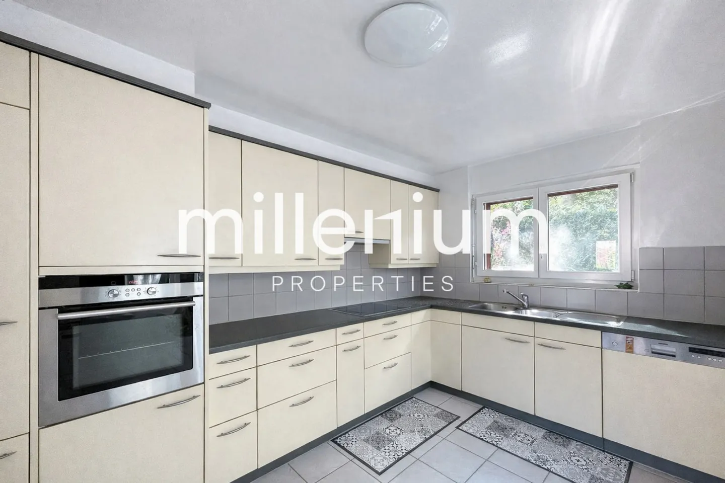 Charmante maison à Chambésy - Photo 2 sur 12