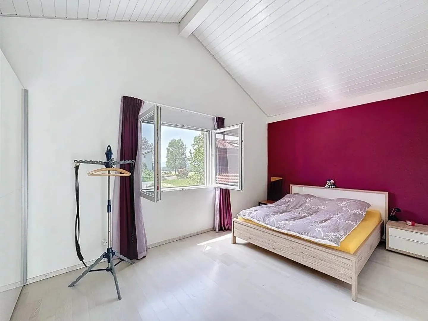 Casa unifamiliare con 6,5 stanze e 2,5 stanze! - Foto 8 di 10