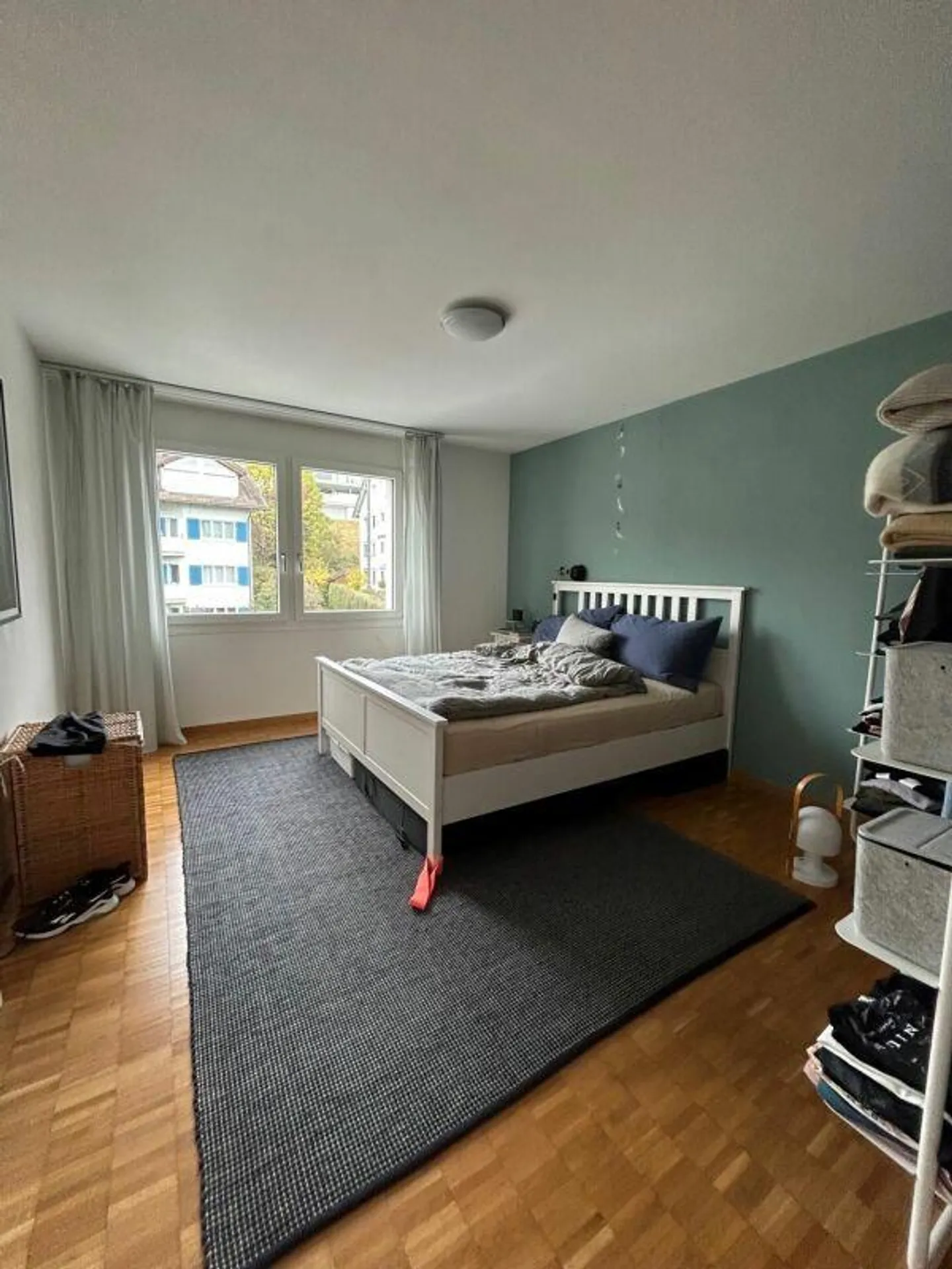 Appartamento moderno di 2,5 stanze in una posizione privilegiata a Jona! - Foto 6 di 8