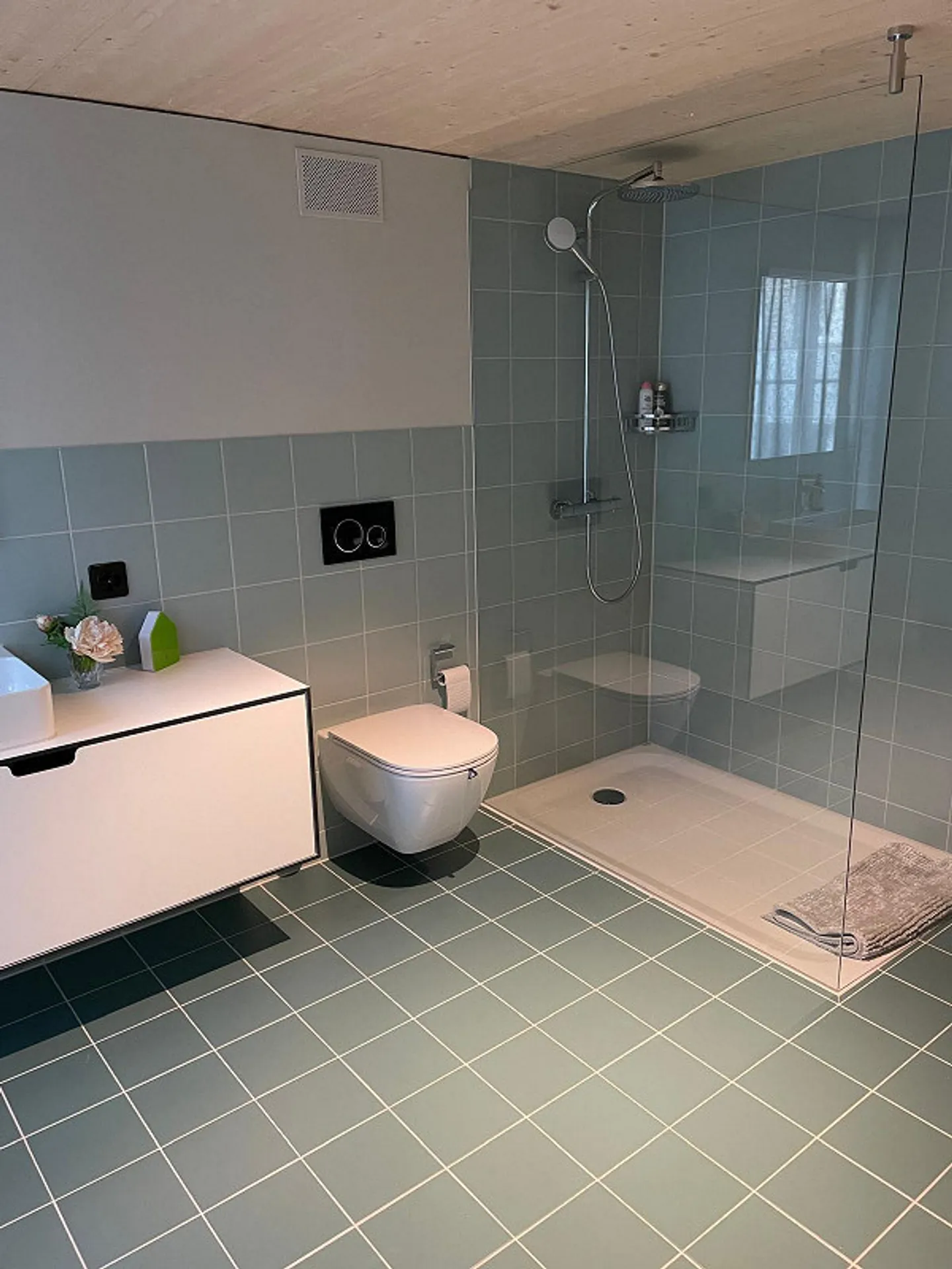 Loft mit hohen Decken - Foto 7 von 12