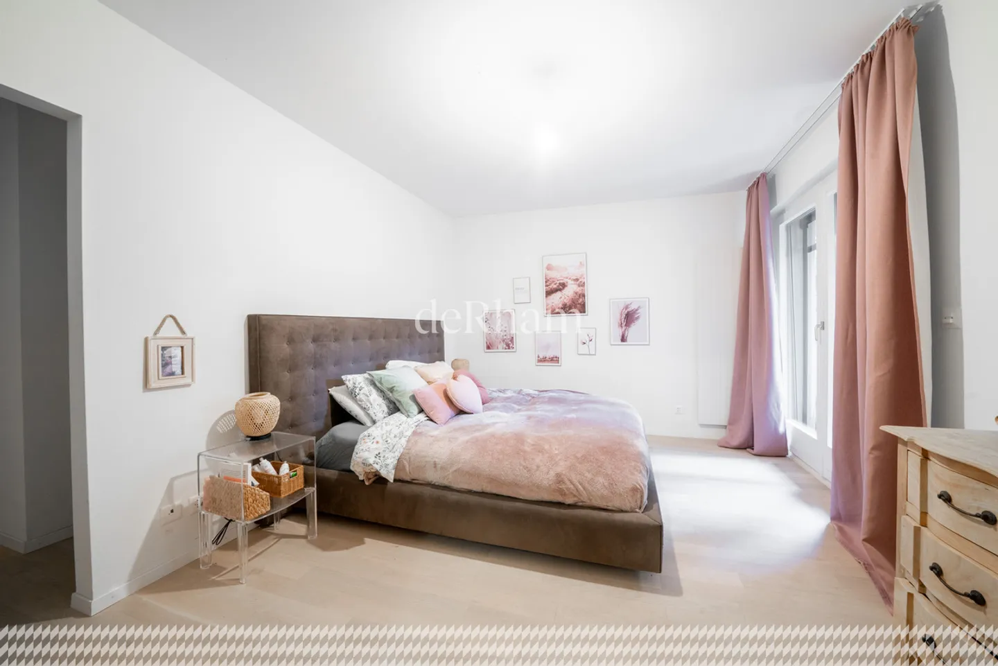 Apartment with 3.5 rooms and 135 m2 with garden - Photo 5 of 13