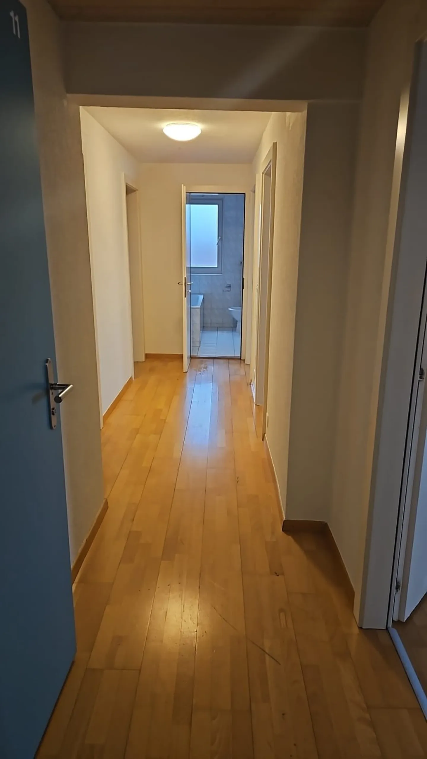 Freundliche, lichtdurchflutete 4-Zimmer-Wohnung in Biel - Foto 5 von 7