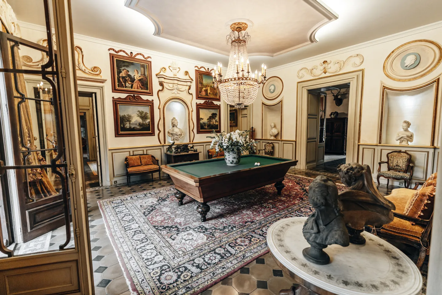 Castle - Photo 9 of 10