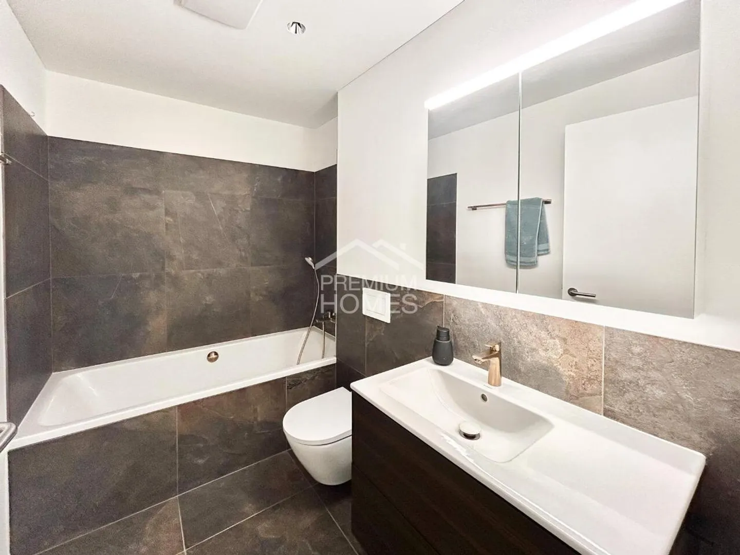 Appartamento in vendita - Foto 6 di 7