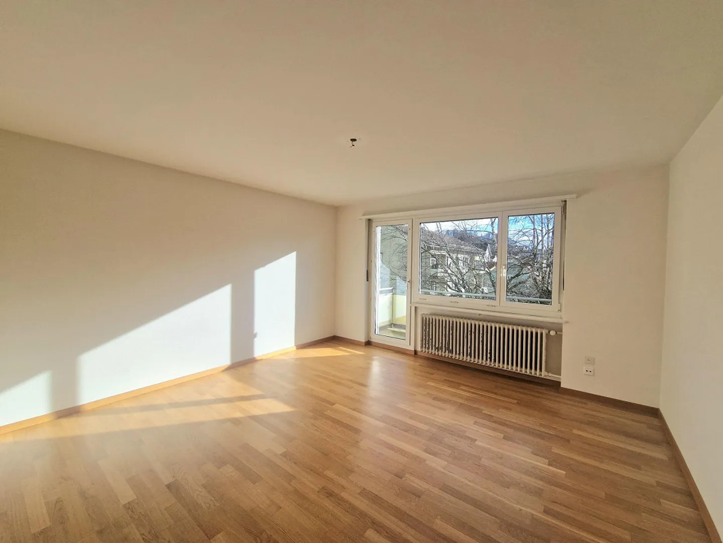 Helle 3.5 Zimmerwohnung - Foto 2 von 9
