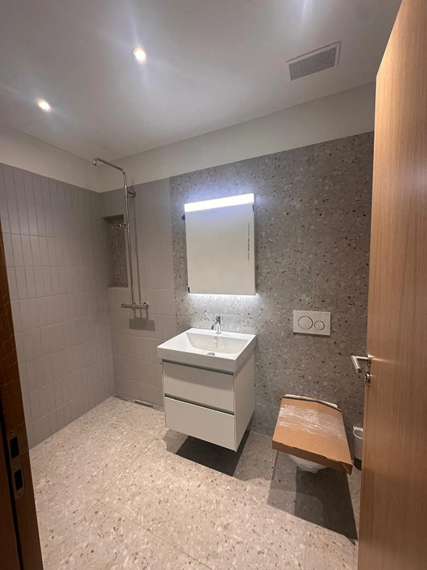 Appartamento 4.5 locali con bella vista - Casa G - Foto 2 di 7