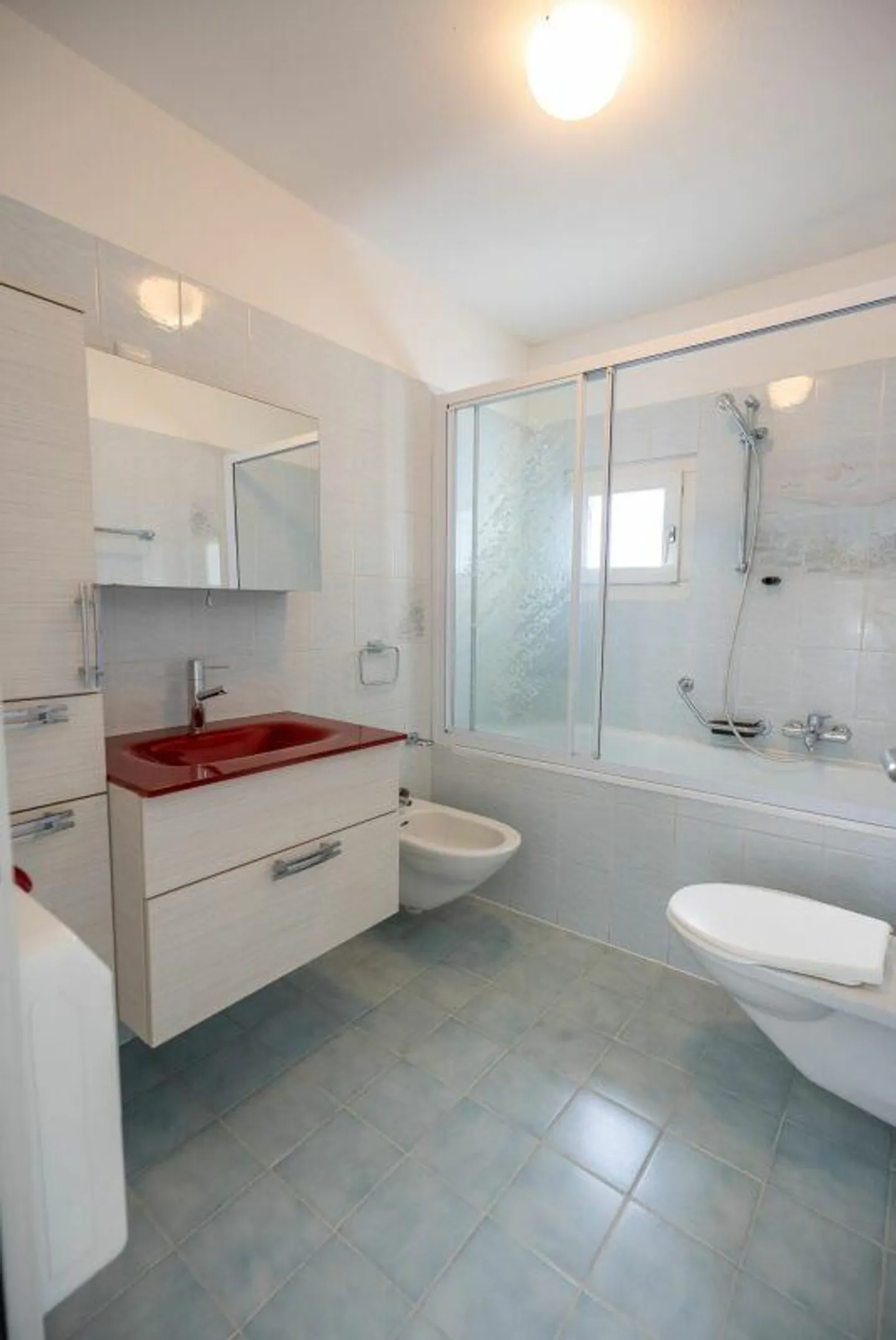 Un'opportunità da non perdere: vendiamo una bella casa in una zona tranquilla di Claro - Foto 14 di 17