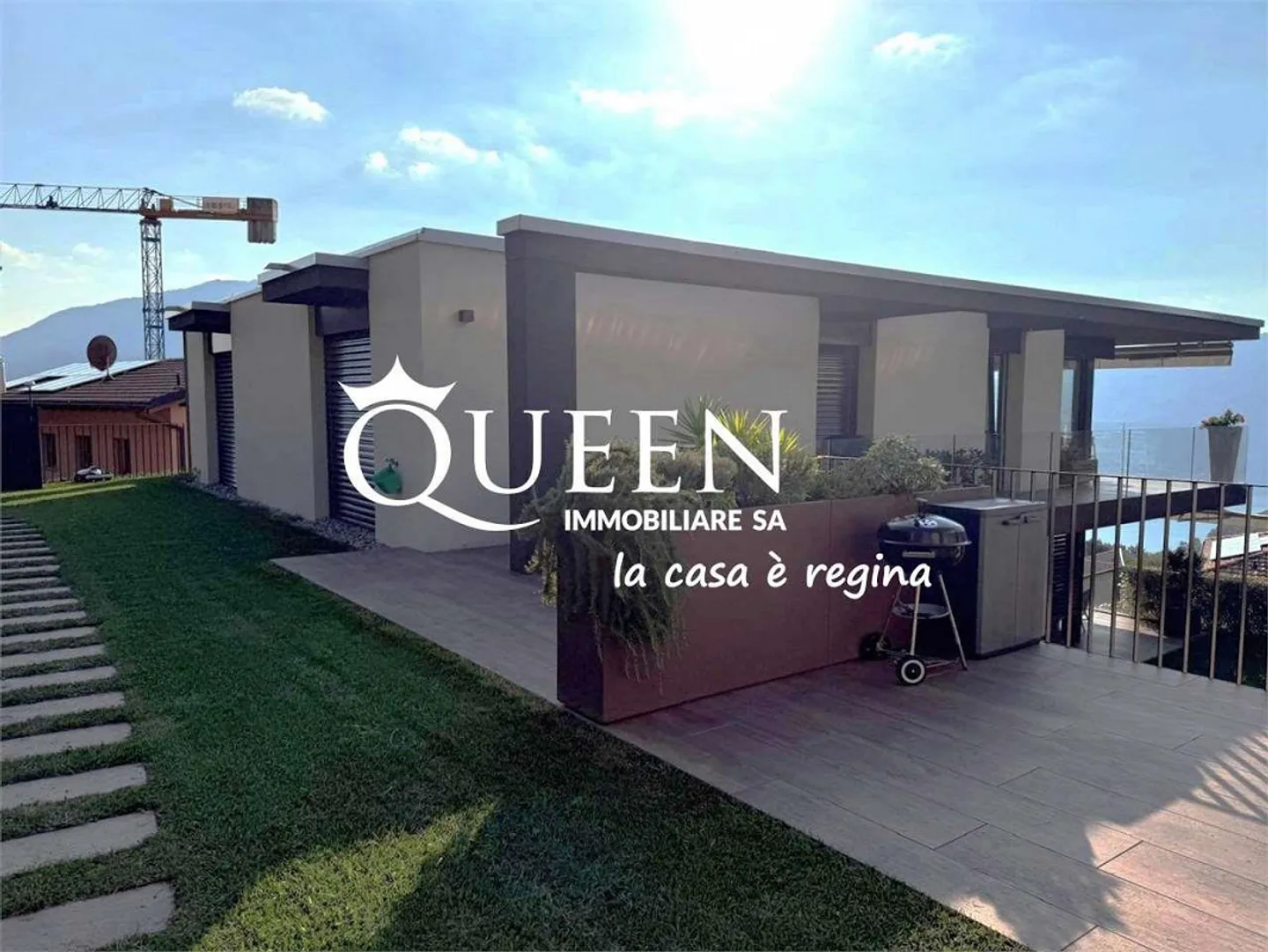 Rovio: 2.5-room penthouse, 85 sqm, terrace, garden, lake view - Photo 2 of 13