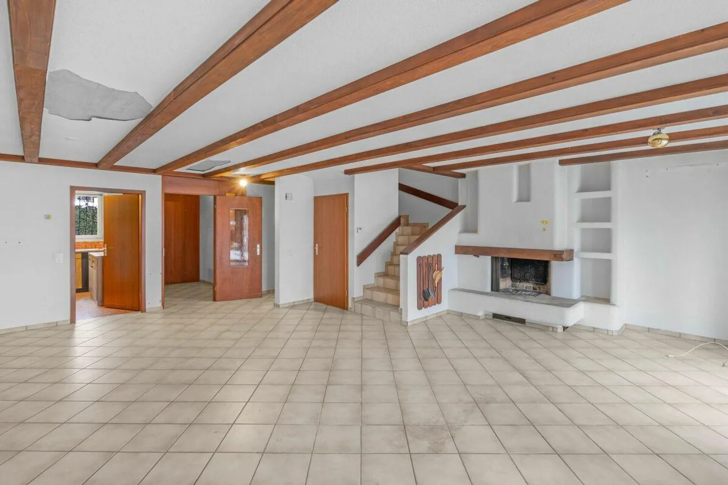 Sunny Row House with Mountain View - Photo 2 of 4