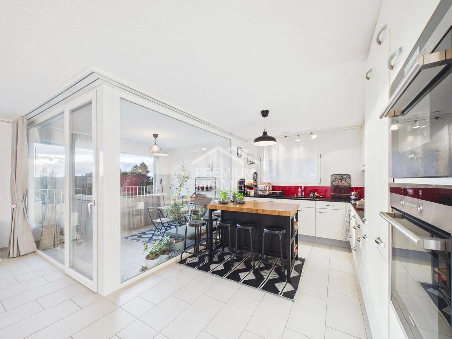 Helles Apartment mit Sonnenuntergangsblick - Foto 2 von 8