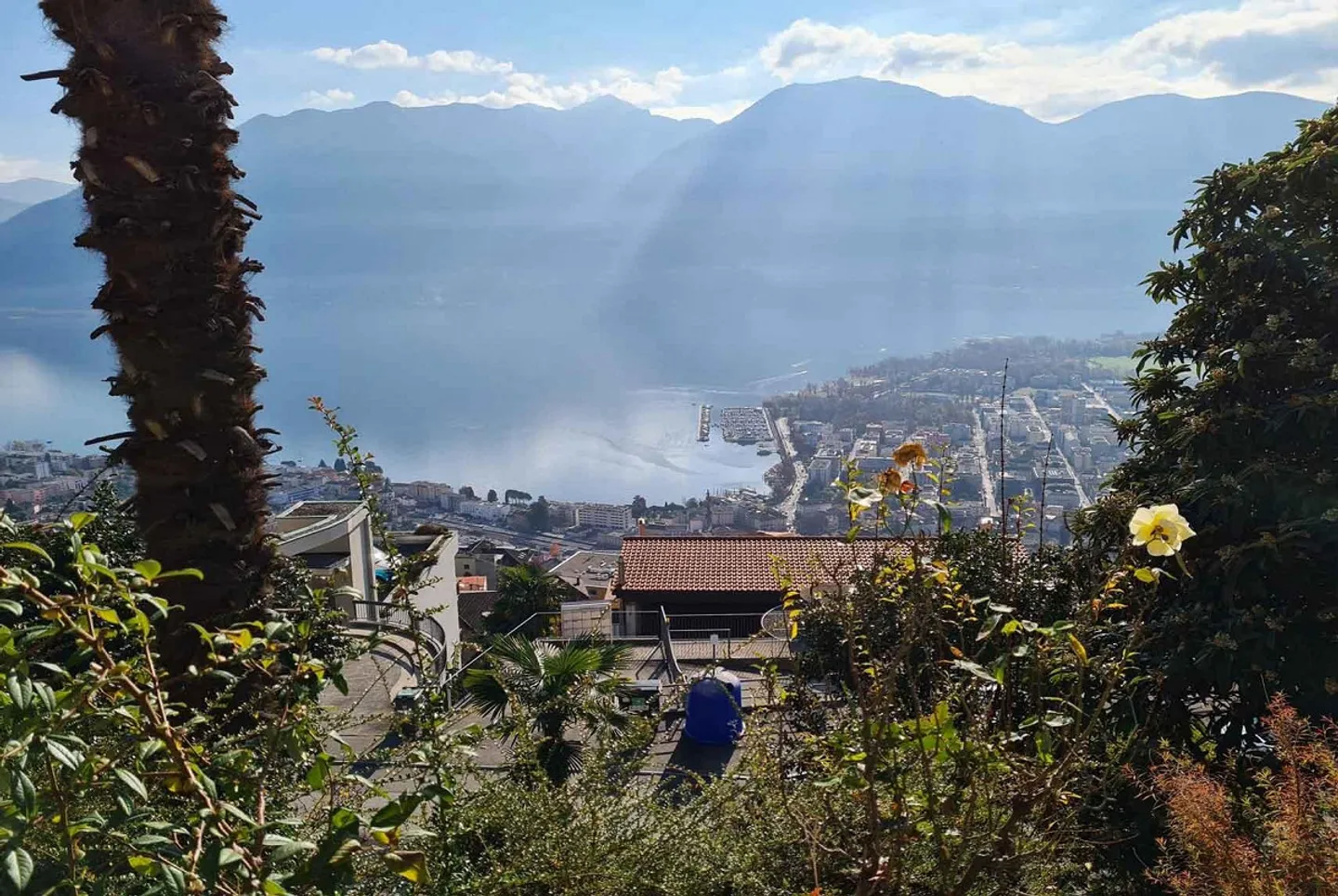 LARGE BUILDABLE LAND WITH LAKE VIEW IN LOCARNO - Photo 2 of 5
