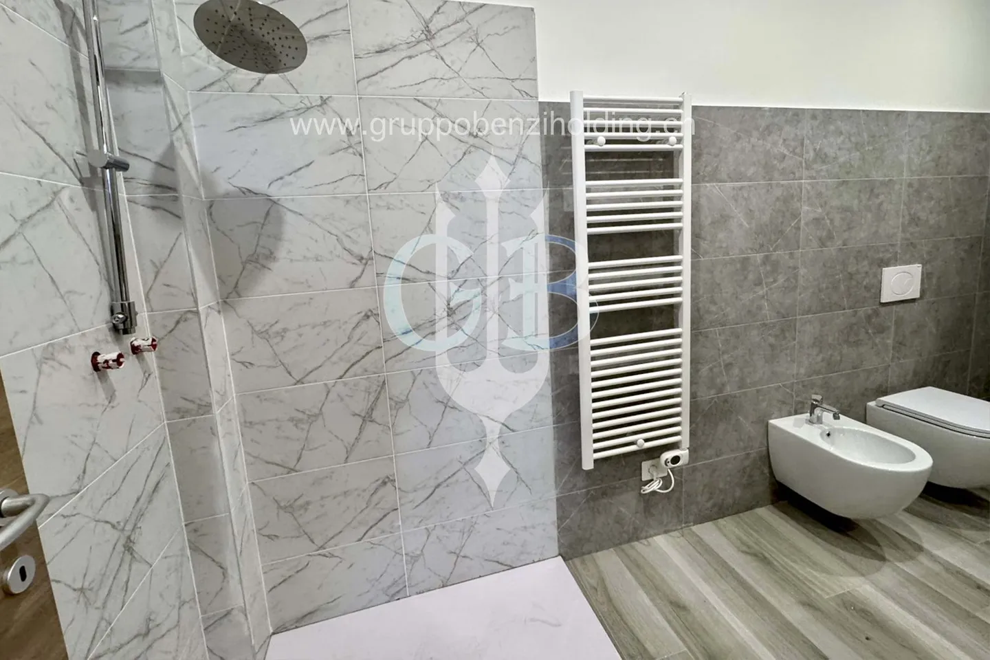 Acquisto diretto dal costruttore - Ponte Tresa (Italia), Cadegliano-Viconago - Foto 15 di 15