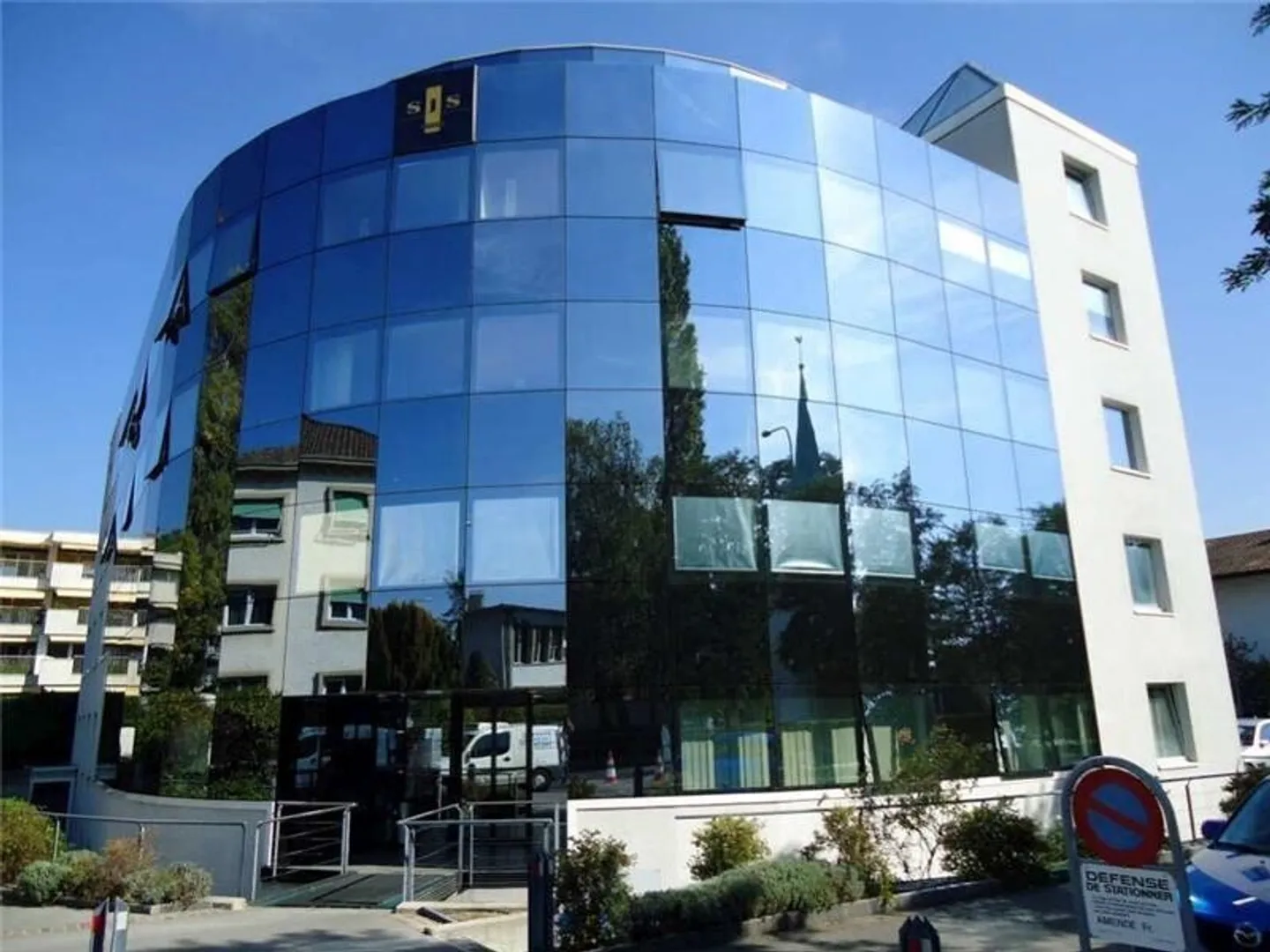 Innenraum-Motorradparkplatz zu vermieten! - Foto 1 von 1