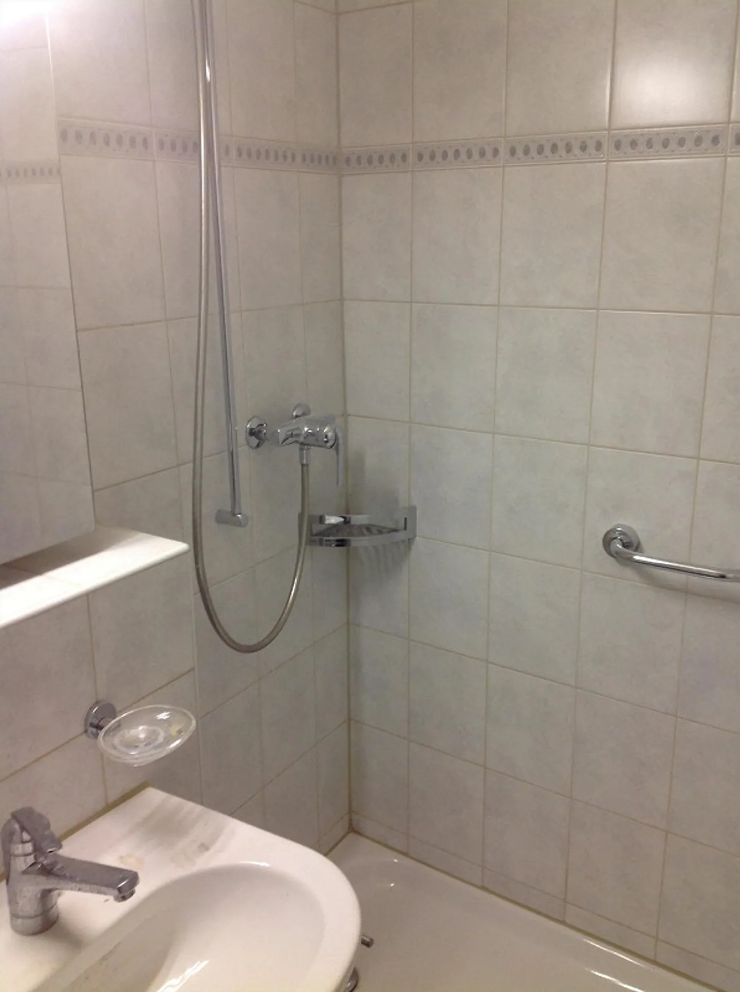 Charmante Wohnung mit Balkon - Foto 7 von 7