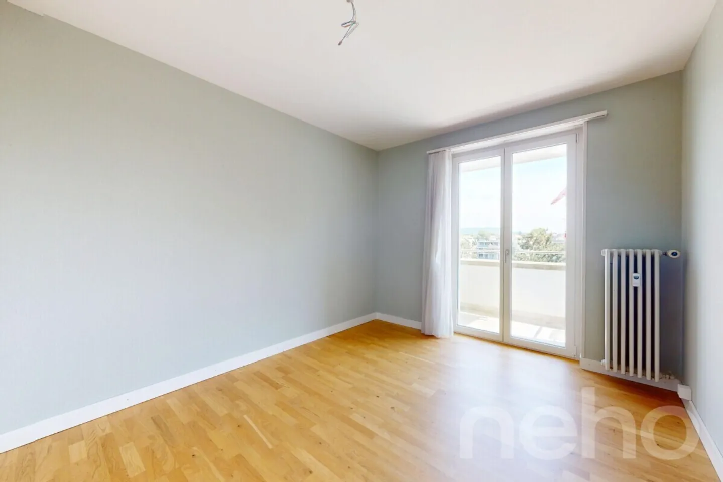 Appartamento 3.5 locali ristrutturato con vista sul verde a Basilea - Foto 8 di 13