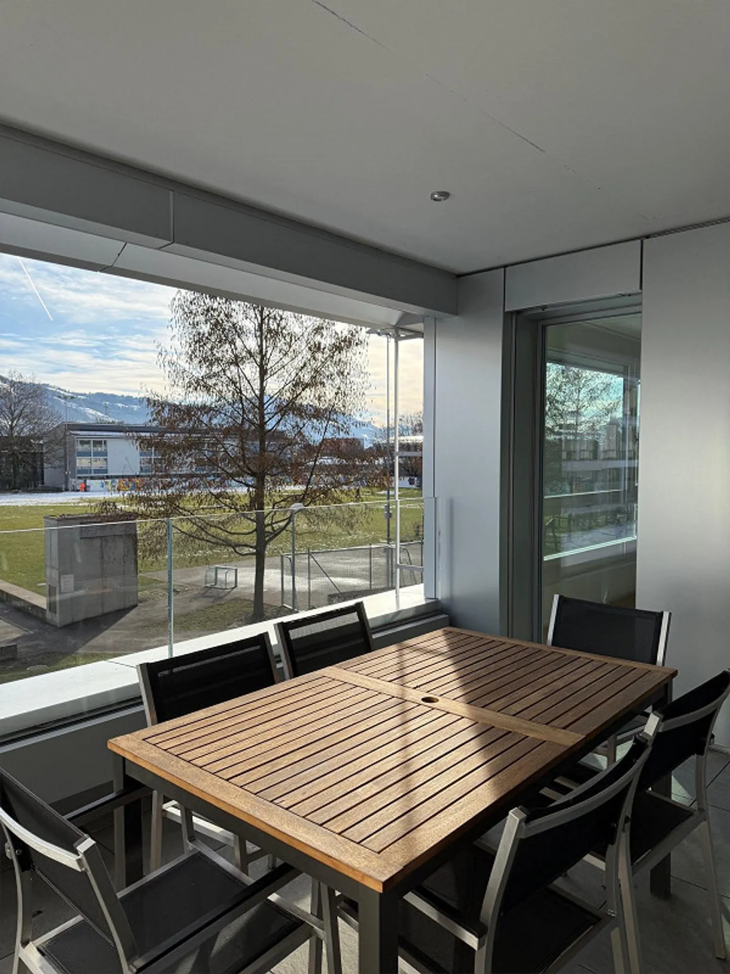 15 m2 single office furnished in shared office - Photo 5 of 7