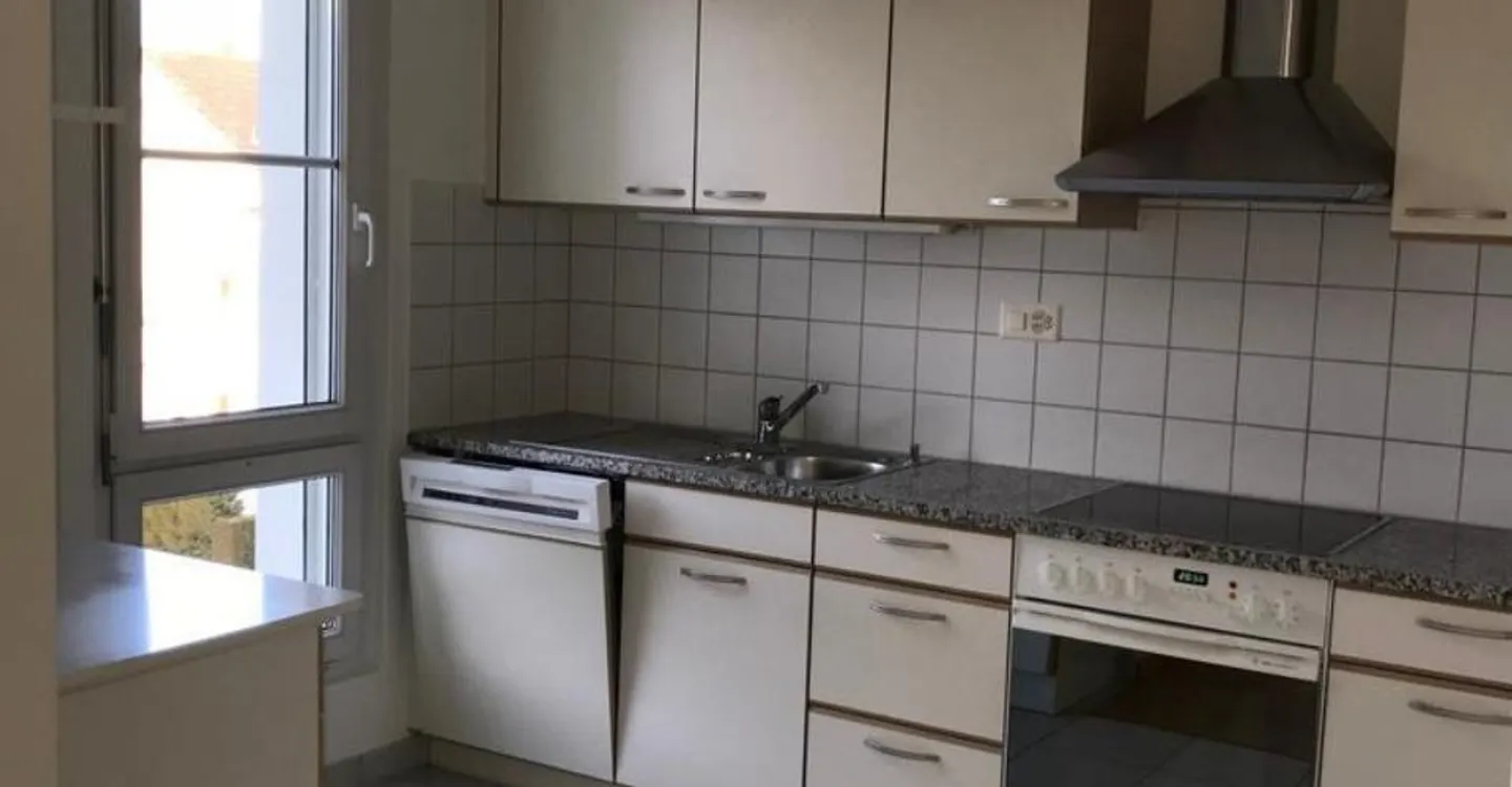 Tolle Wohnung mit Balkon zu vermieten ... - Foto 3 von 10