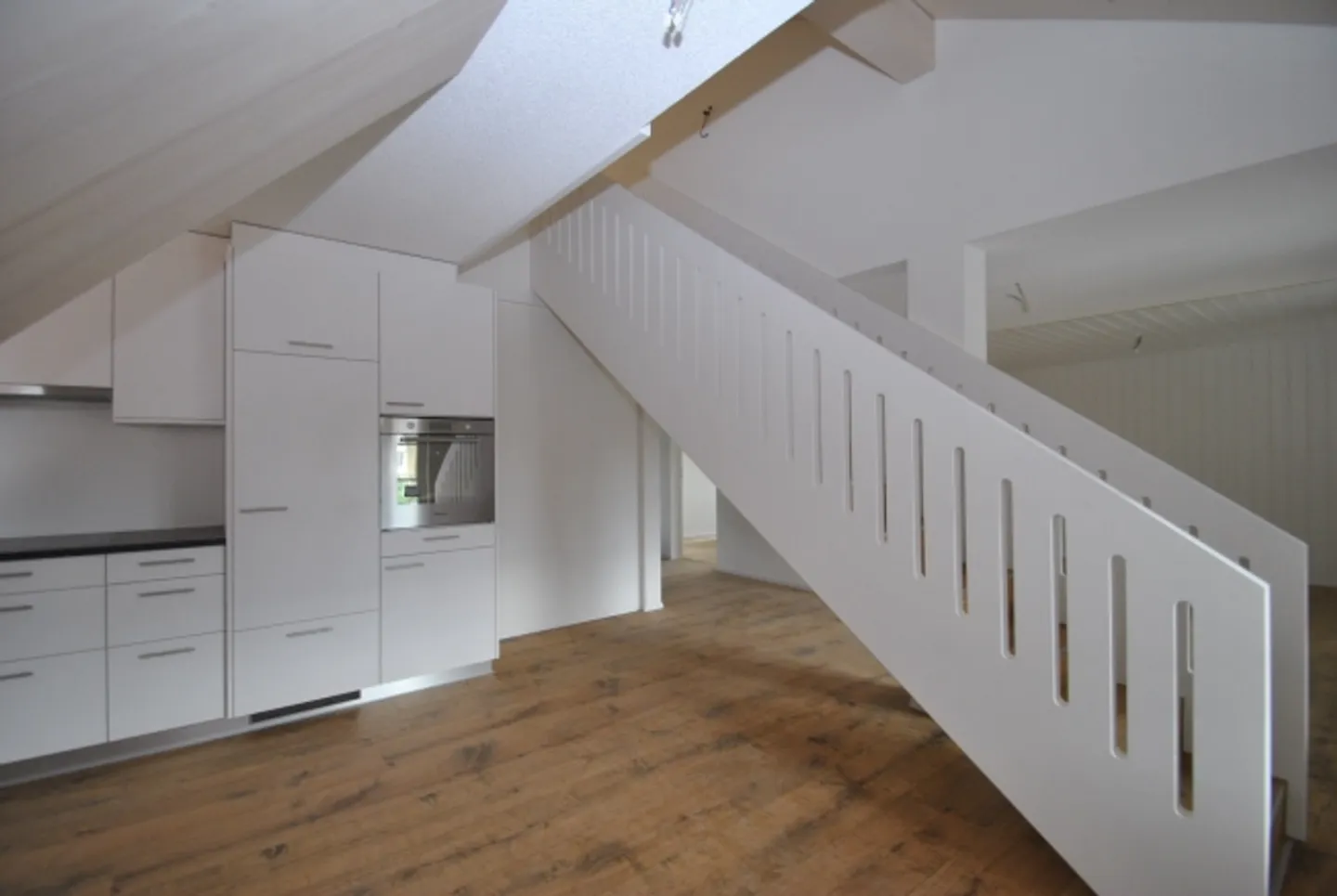 «Historisches Wohnen trifft modernen Komfort – 4-Zimmer-Wohnung in Grosshöchstetten, BE» - Foto 5 von 10
