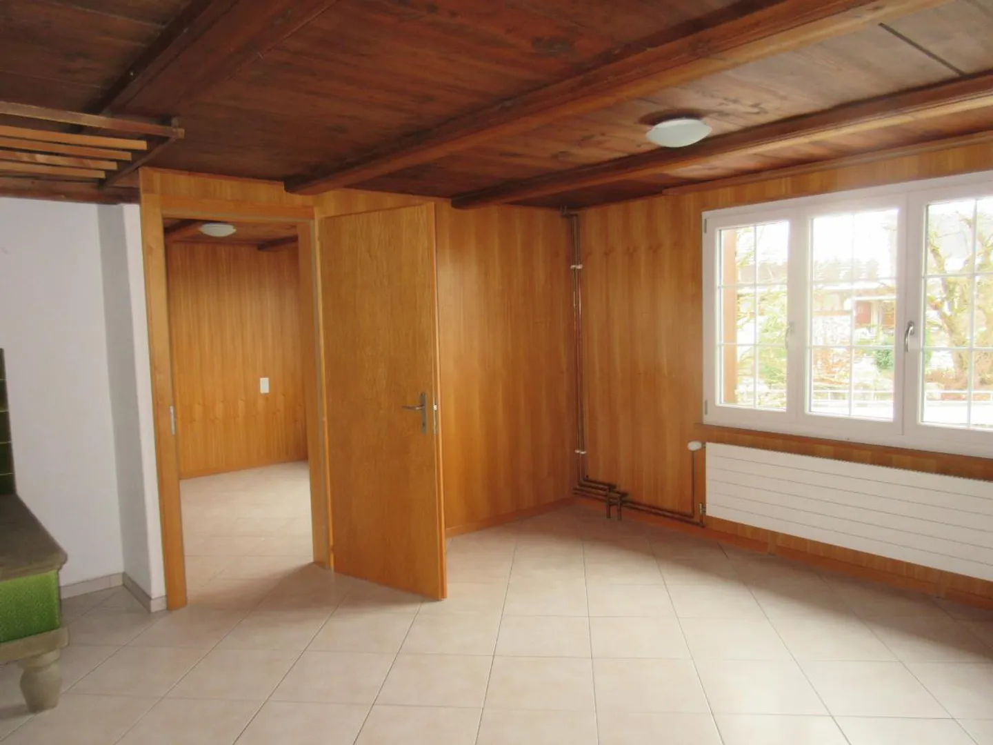 2.5 Room Apartment - Photo 3 of 5