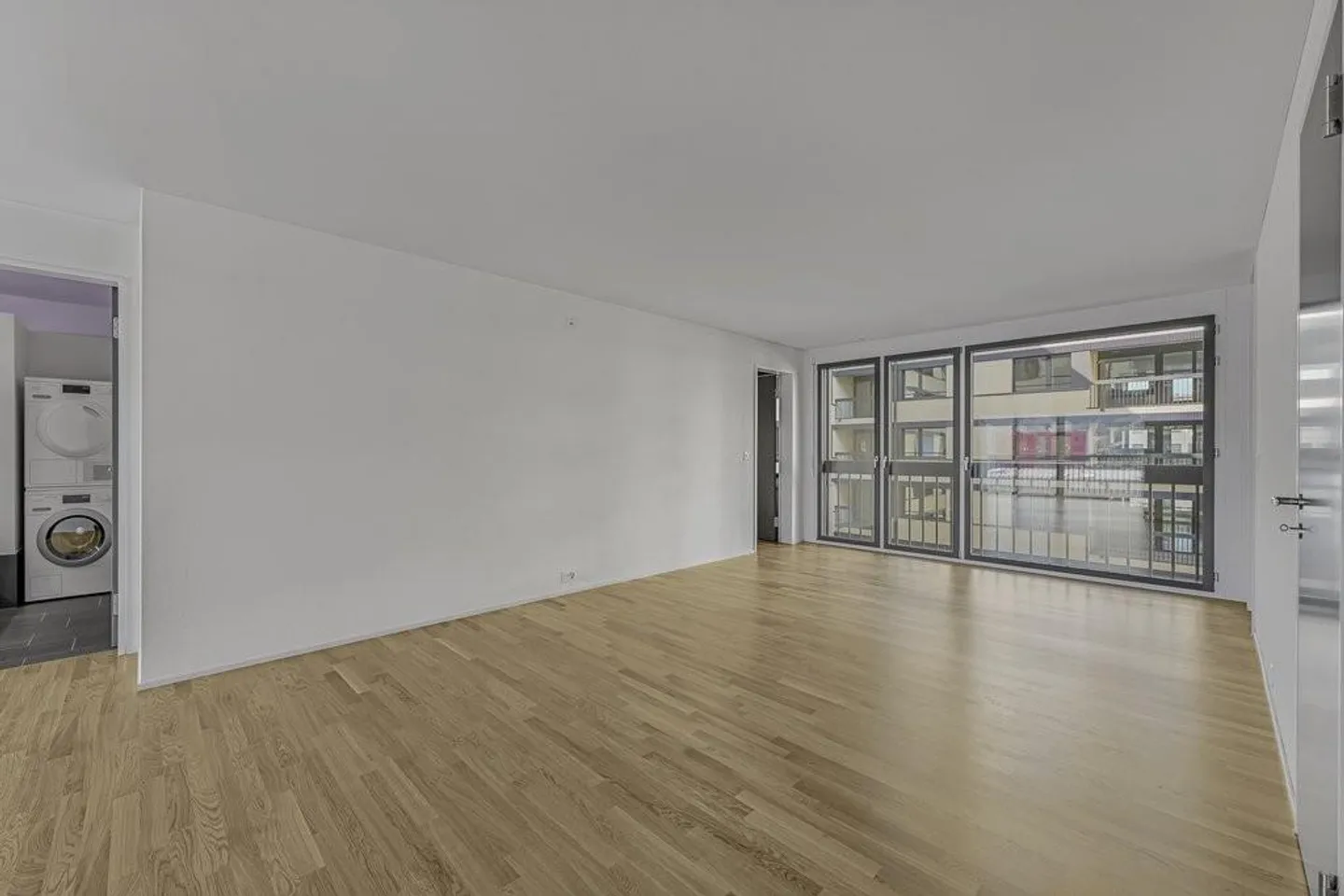 Stylish Apartment in Schlieren - Photo 6 of 12