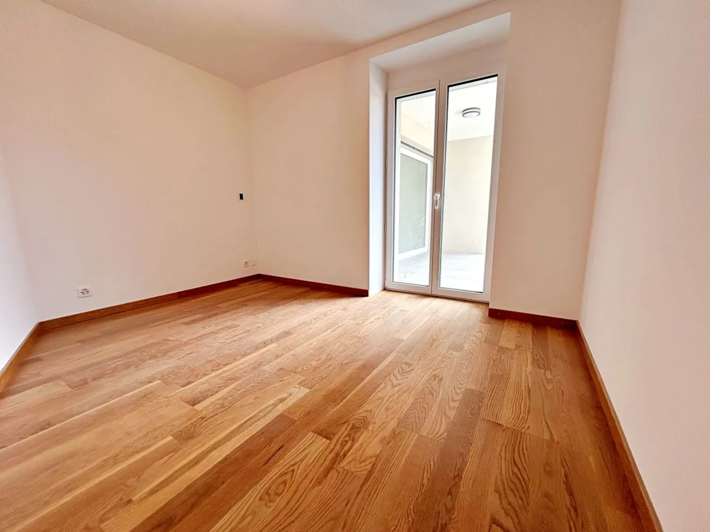 Bellissimo nuovo appartamento 3.5 locali - 93 m2 a Champagne - Foto 6 di 11