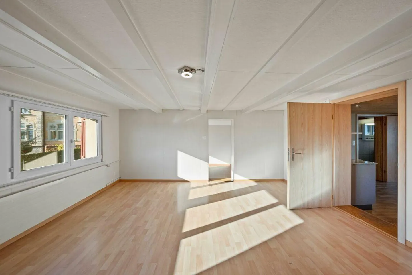 Casa bifamiliare - Foto 6 di 10