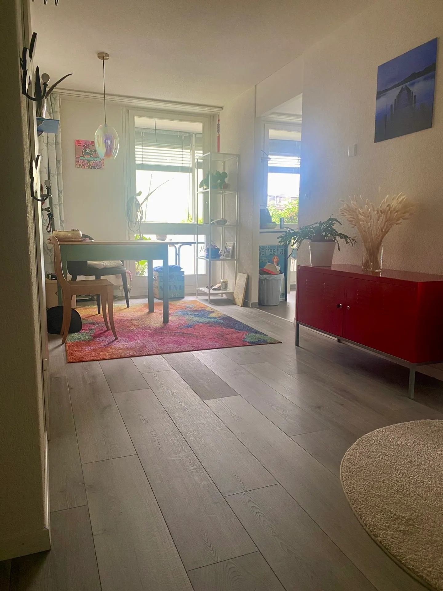 Bright 2.5 room apartment with great views - Photo 3 of 7