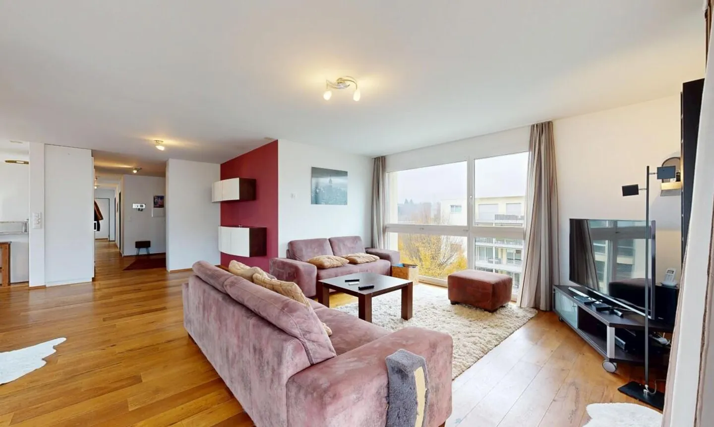 Appartement penthouse de 6,5 pièces avec vue sur le château de Lenzburg - Photo 2 sur 11