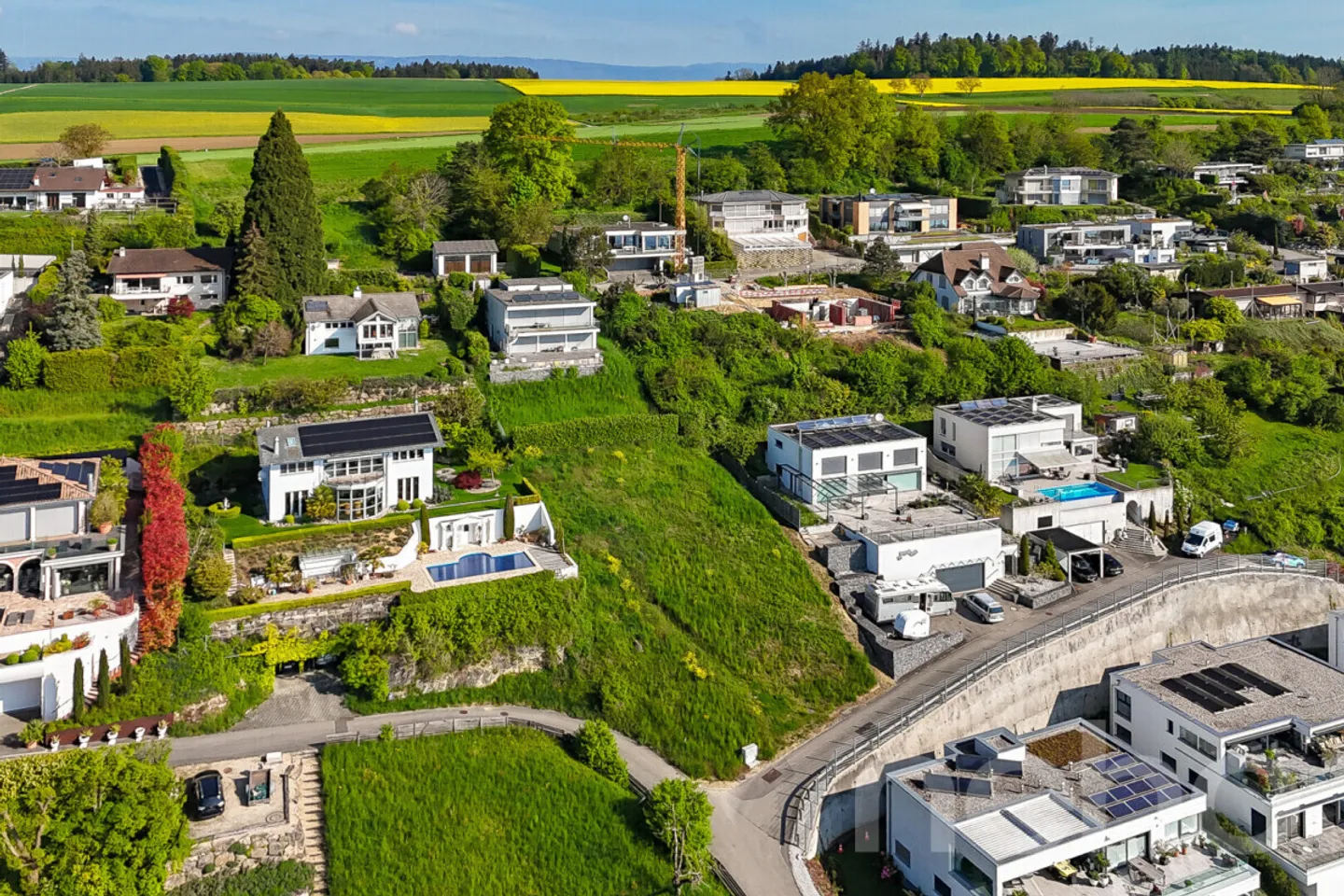 Villa di design con vista panoramica sul lago e sulle montagne - Foto 7 di 13