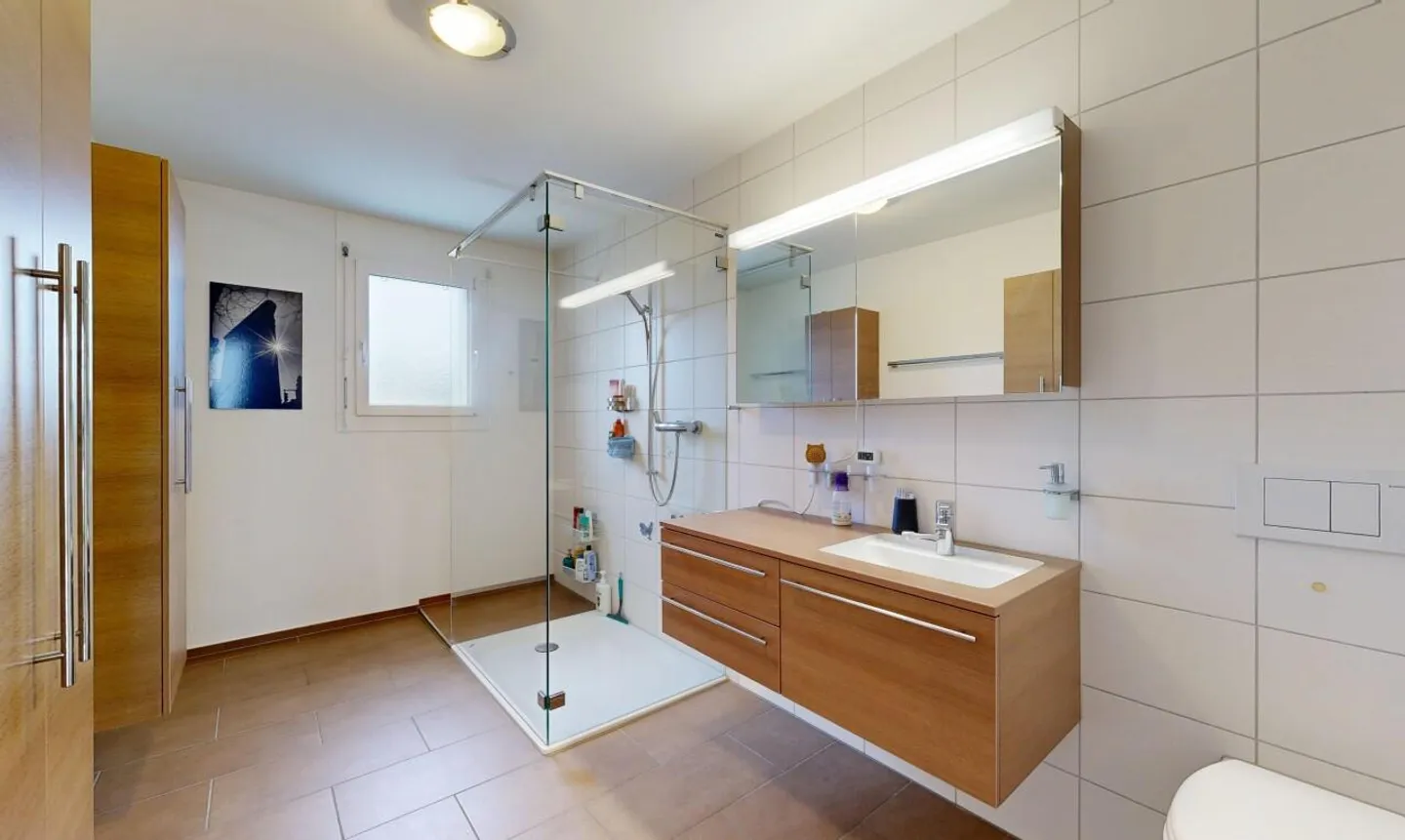 Appartement penthouse de 6,5 pièces avec vue sur le château de Lenzburg - Photo 10 sur 11