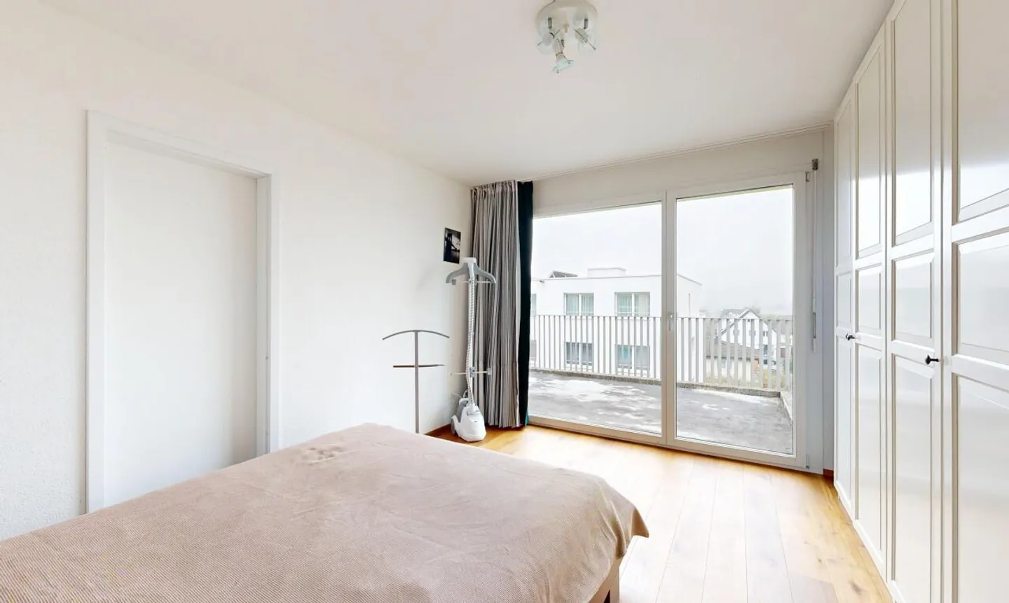 Appartement penthouse de 6,5 pièces avec vue sur le château de Lenzburg - Photo 9 sur 11