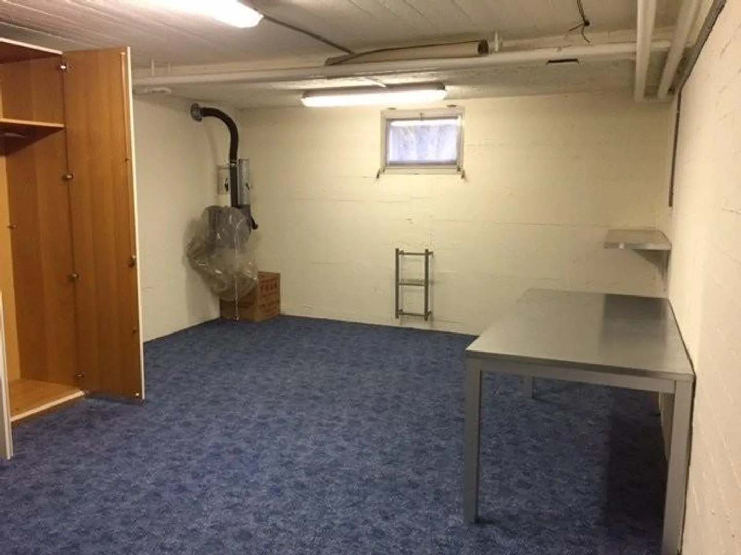 Salle de bricolage de 17 m2 - Photo 5 sur 6