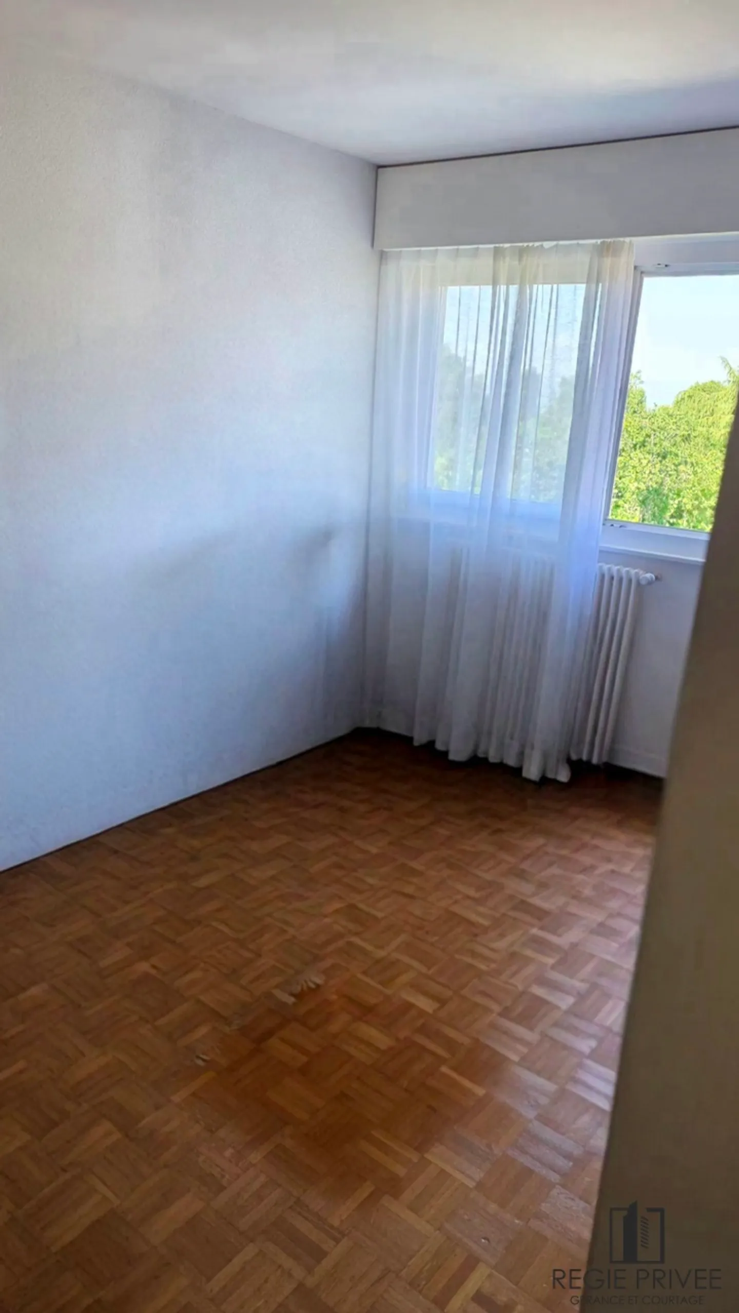 Charmant appartement 2.5 pièces - Photo 6 sur 12