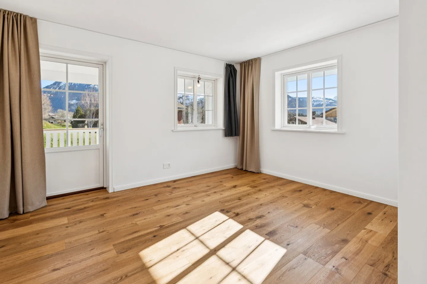 Scandinavian Dream Home with Panoramic Mountain View! - Photo 9 of 12