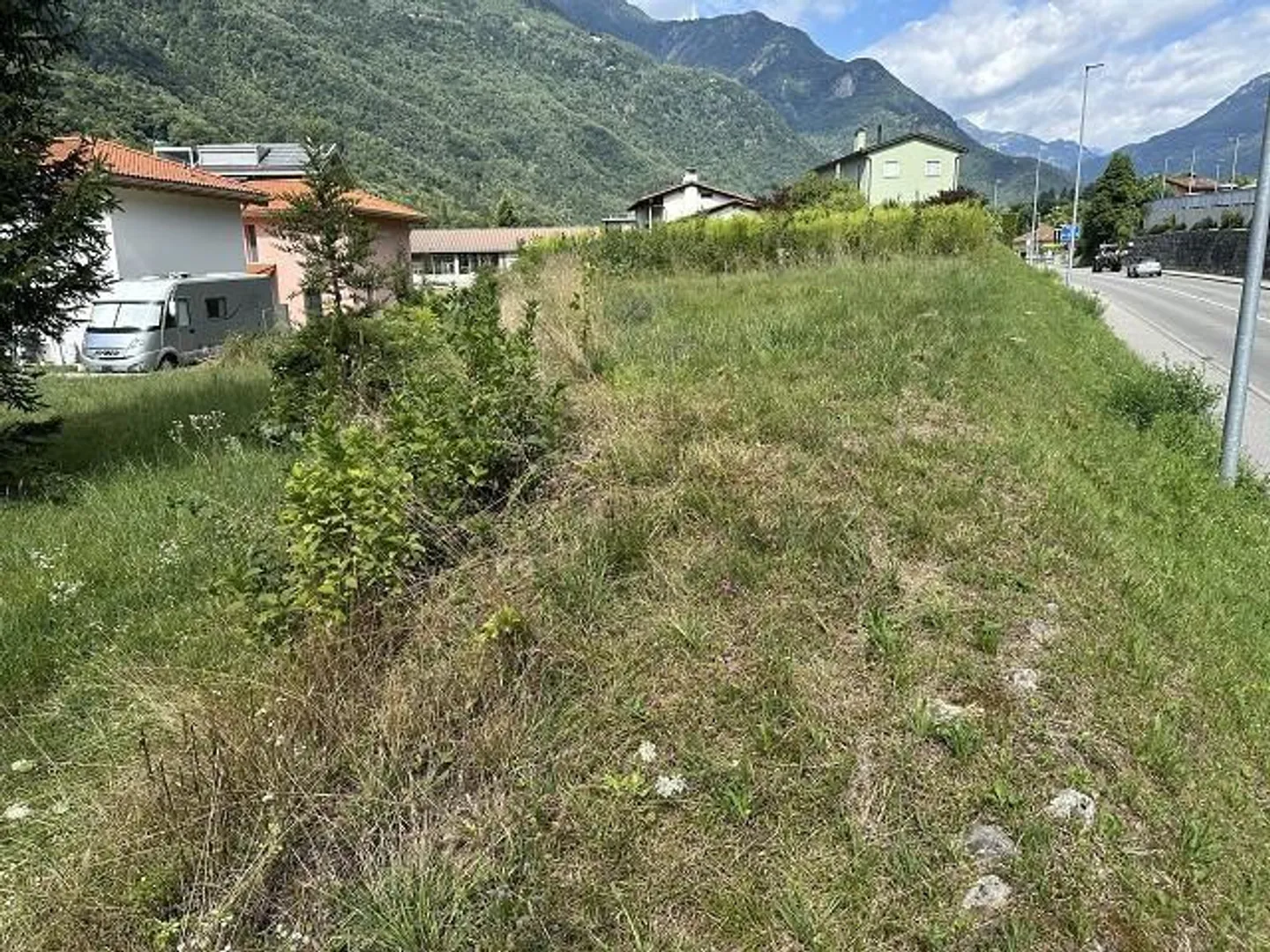Building plot of 500 m2 in 3-storey zone, central, sunny, beautiful view - Photo 2 of 13