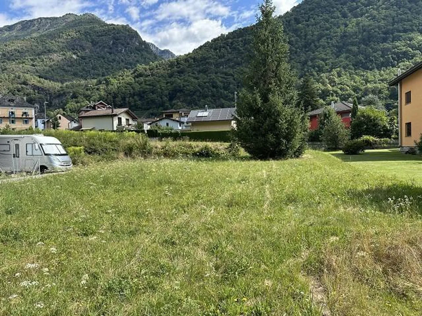 Building plot of 500 m2 in 3-storey zone, central, sunny, beautiful view - Photo 6 of 13