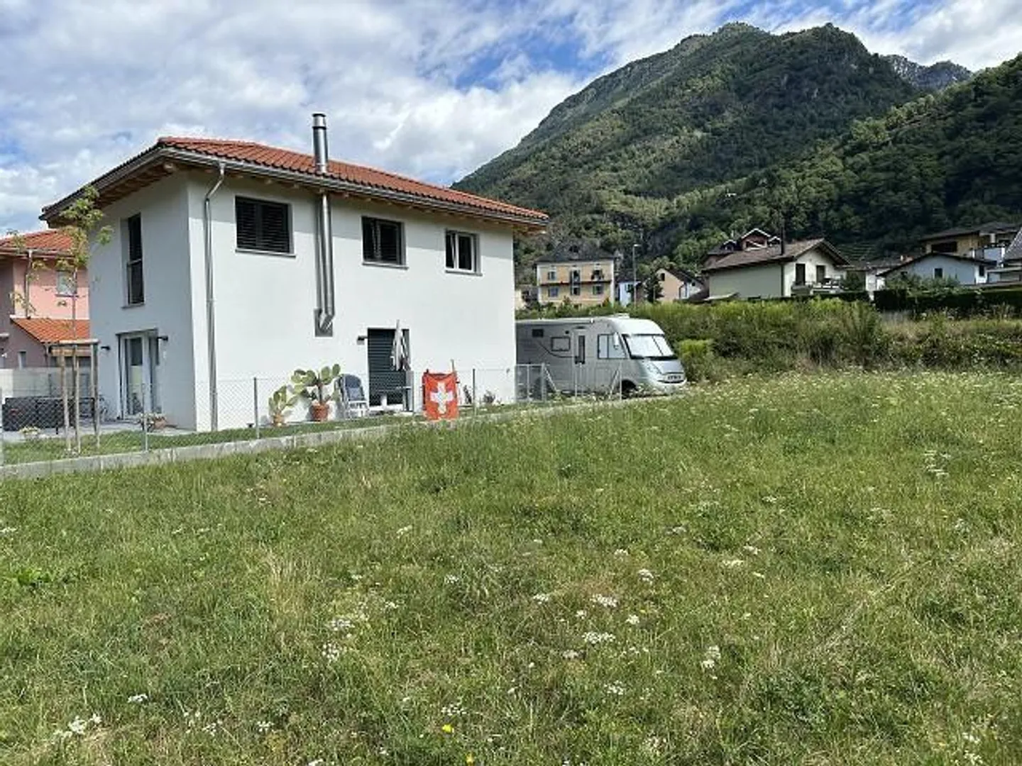 Building plot of 500 m2 in 3-storey zone, central, sunny, beautiful view - Photo 7 of 13