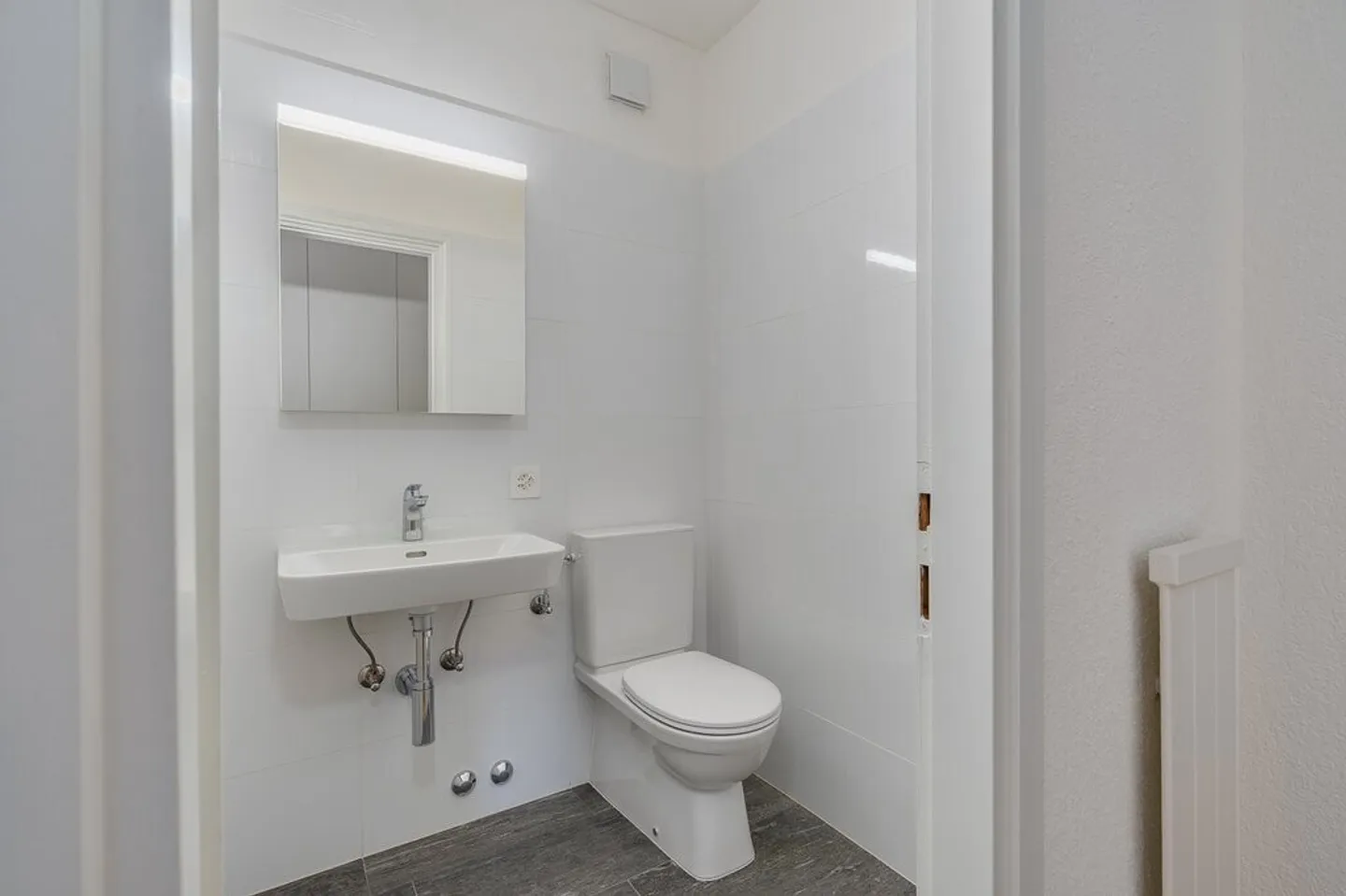 Charmant et rénové 4.5 pièces à louer à Morbio Inferiore - Photo 8 sur 10