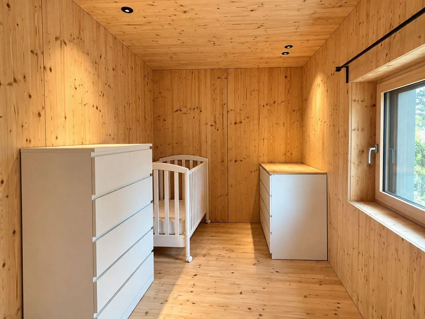Moderna casa in legno con vista - Foto 5 di 17