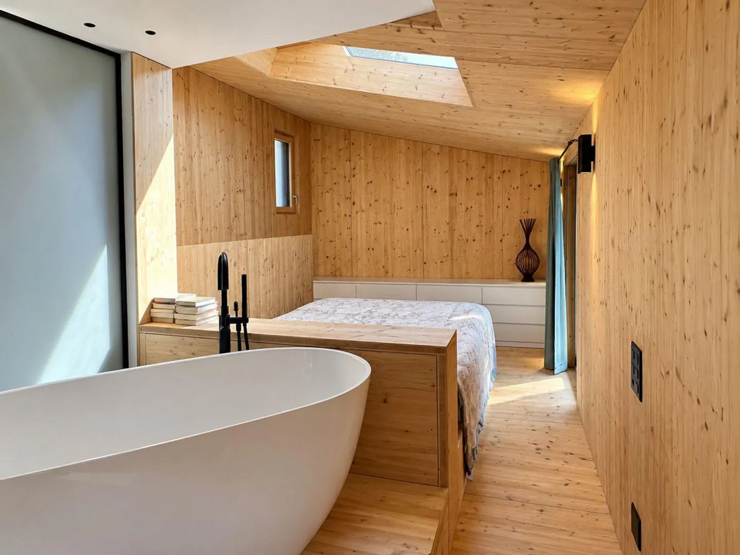 Moderna casa in legno con vista - Foto 7 di 17