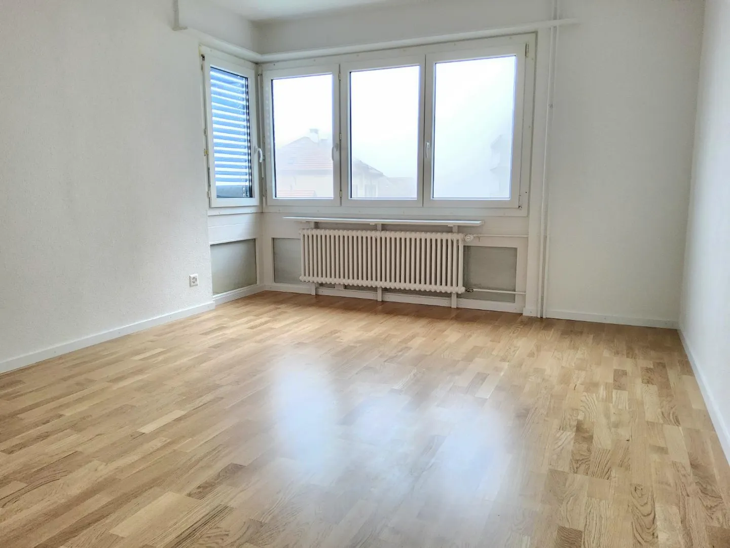 Appartement Rénové Proche Commodités - Photo 4 sur 8