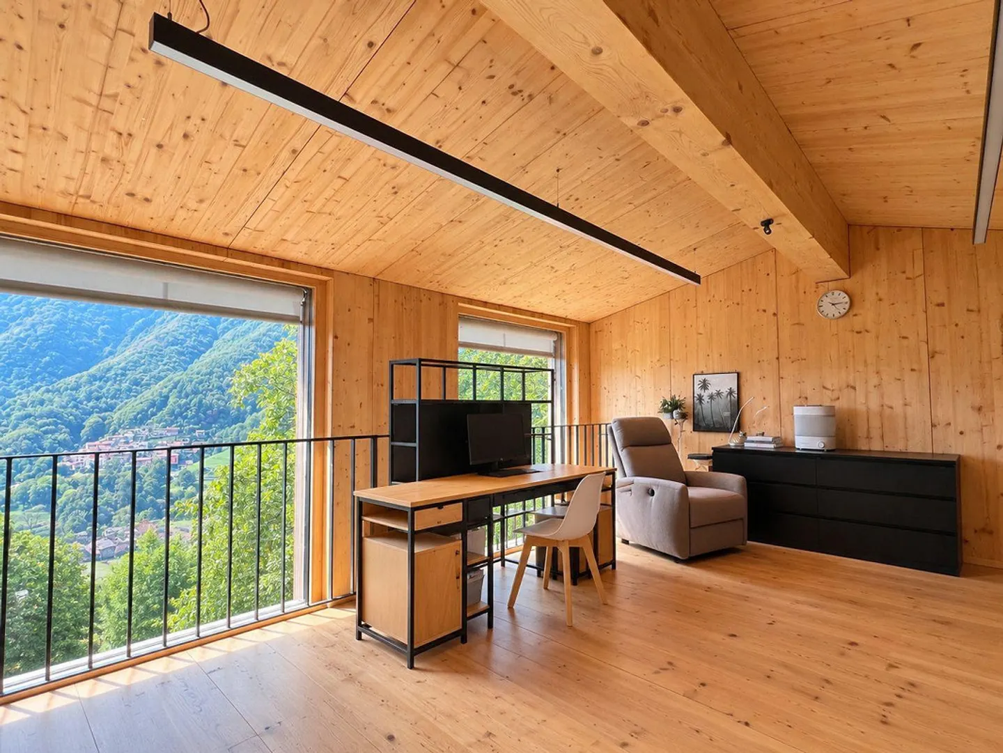 Moderna casa in legno con vista - Foto 10 di 17