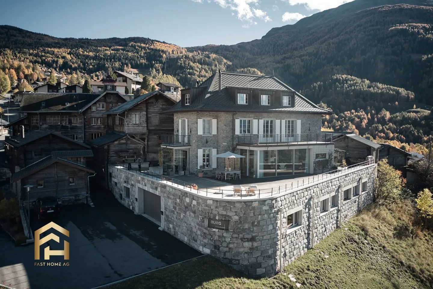 Exclusive Castle Property with Panoramic View in Bürchen (UNESCO World Heritage) - Photo 2 of 13