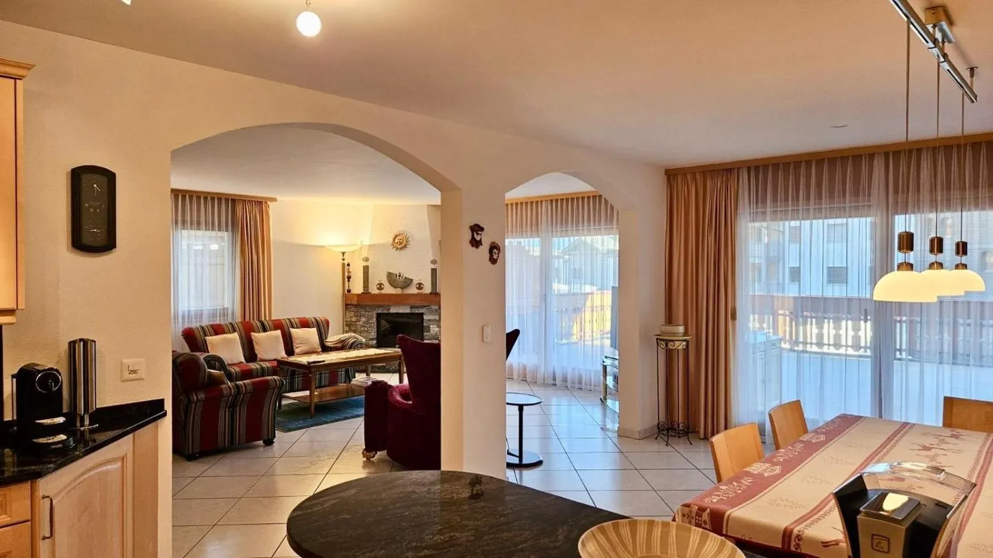 Appartamento arredato 10 stanze - Foto 2 di 21