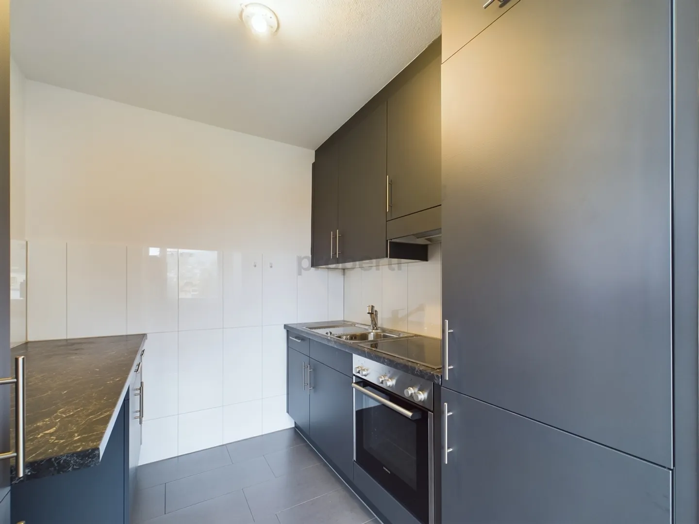 Sogno di vita moderno - Appartamento ben curato di 2,5 stanze con balcone - Foto 2 di 7