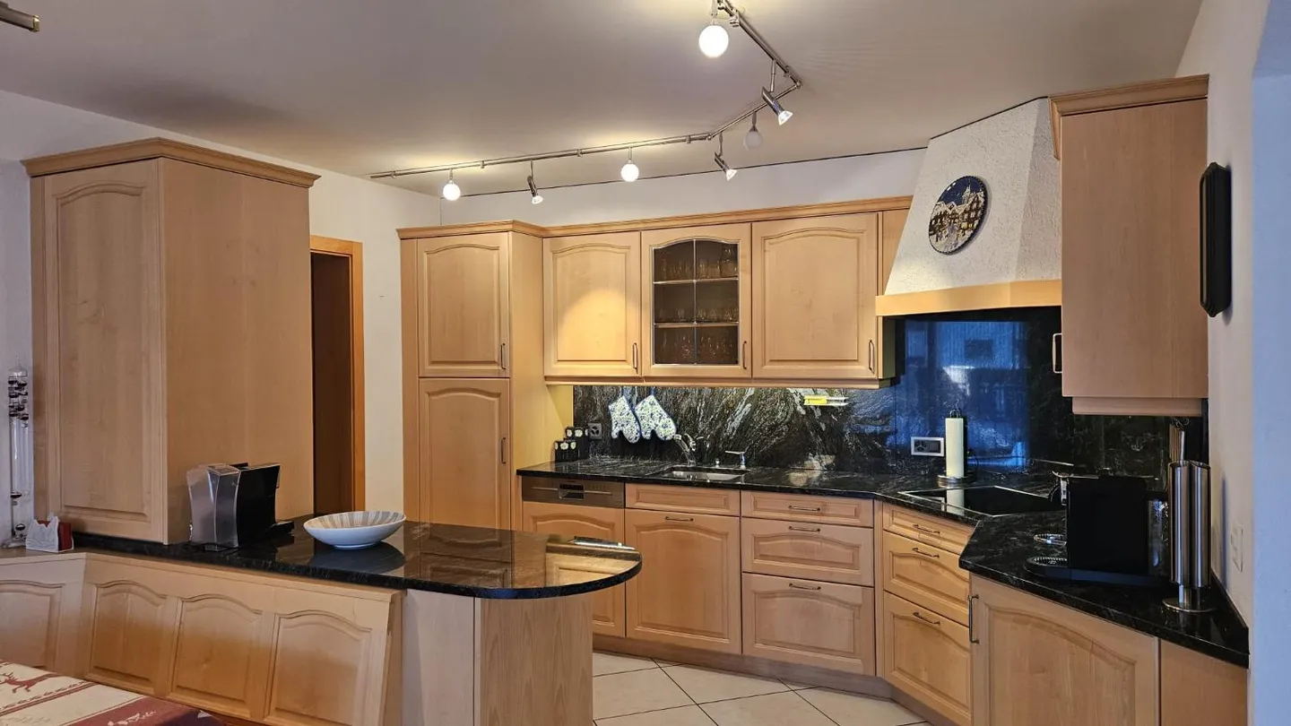 Appartamento arredato 10 stanze - Foto 3 di 21