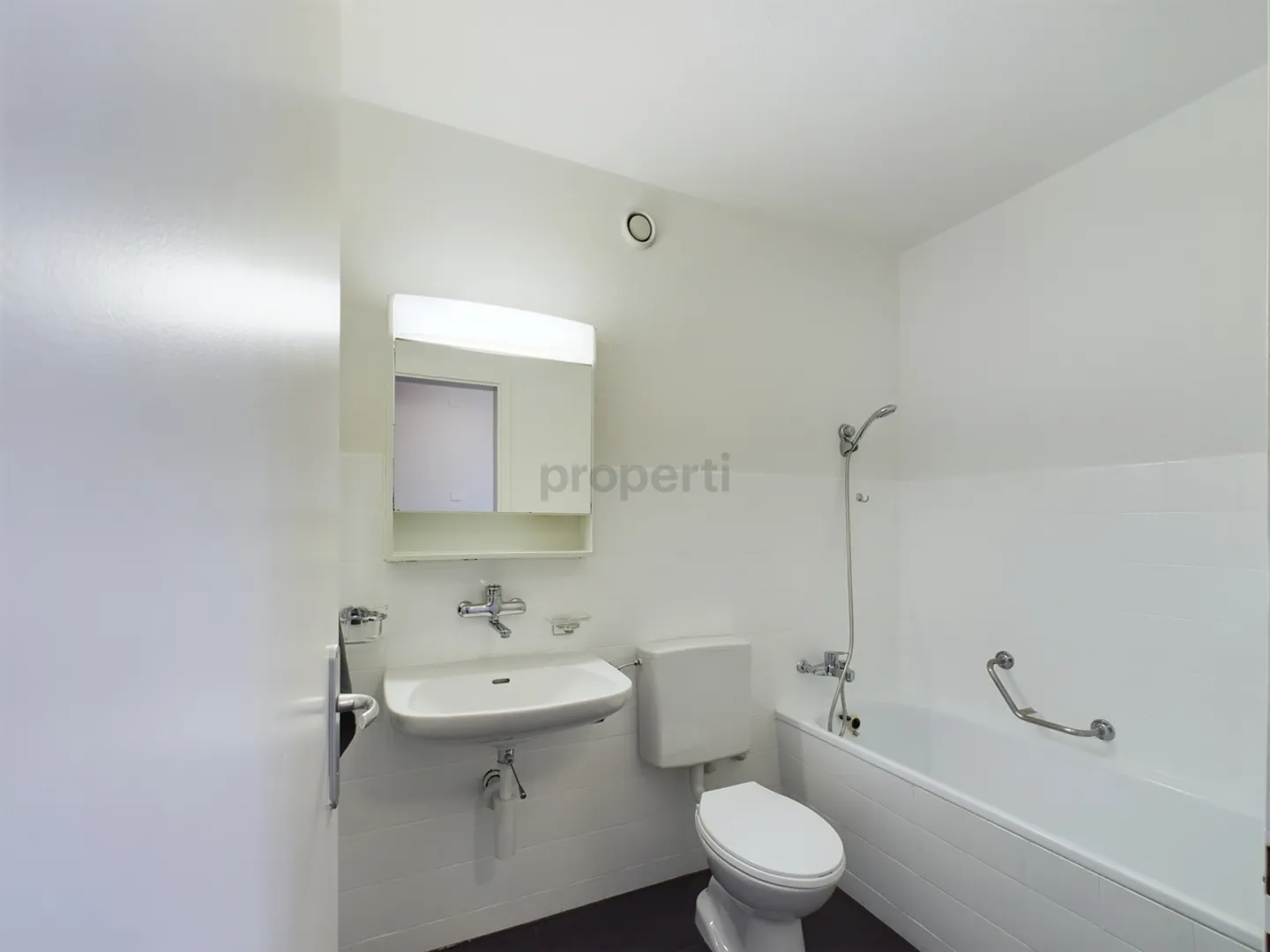 Sogno di vita moderno - Appartamento ben curato di 2,5 stanze con balcone - Foto 6 di 7