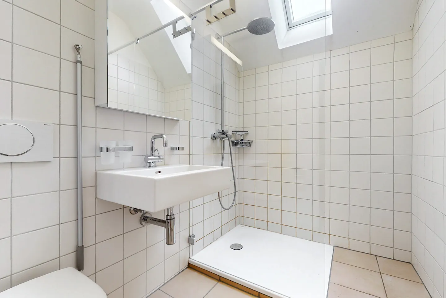 Luxuriöses Wohnen oberhalb des legendären Aarbergerhofs! - Foto 8 di 11