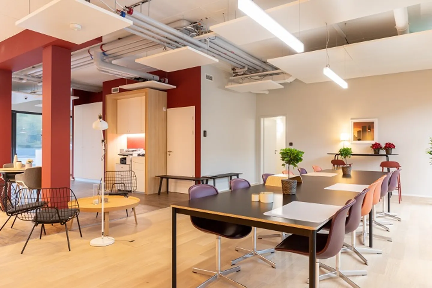 Espace de bureau ouvert pour 10 personnes à Regus Airport - Photo 4 sur 8